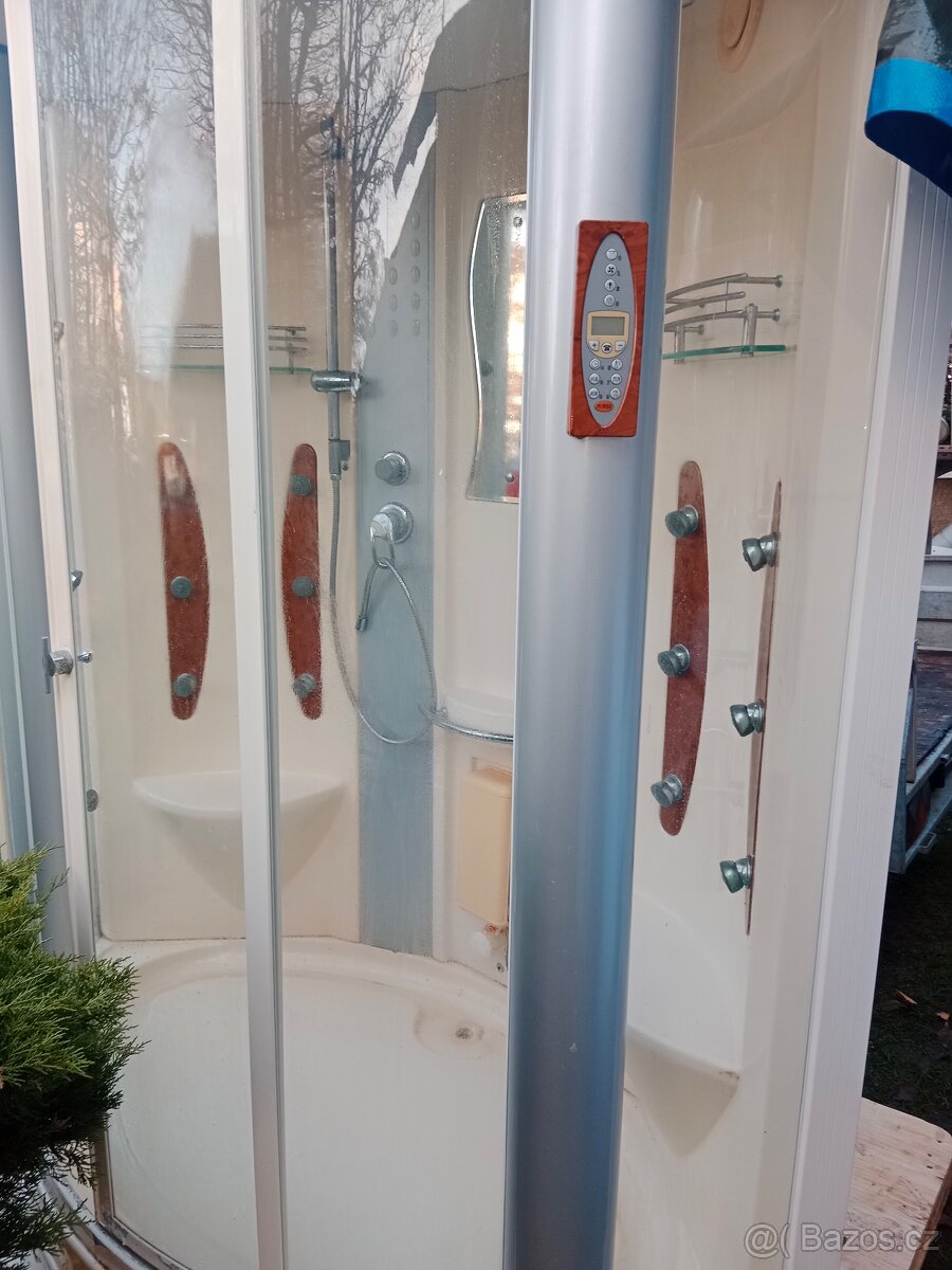 sprchový box -sprchový kout