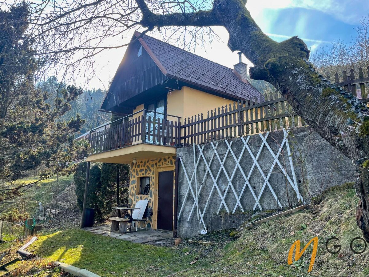 Prodej chaty v blízkosti lesa s výhledem na  Ústí nad Orlicí