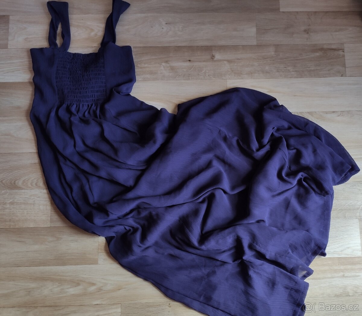 Dámské společenské šaty - vel. 34