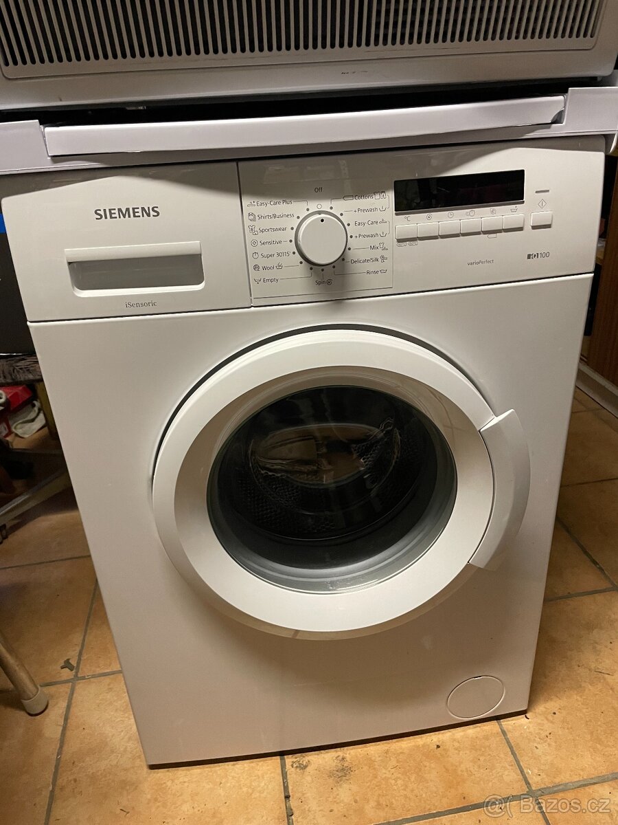 Pračka Siemens, model WM14B262DN