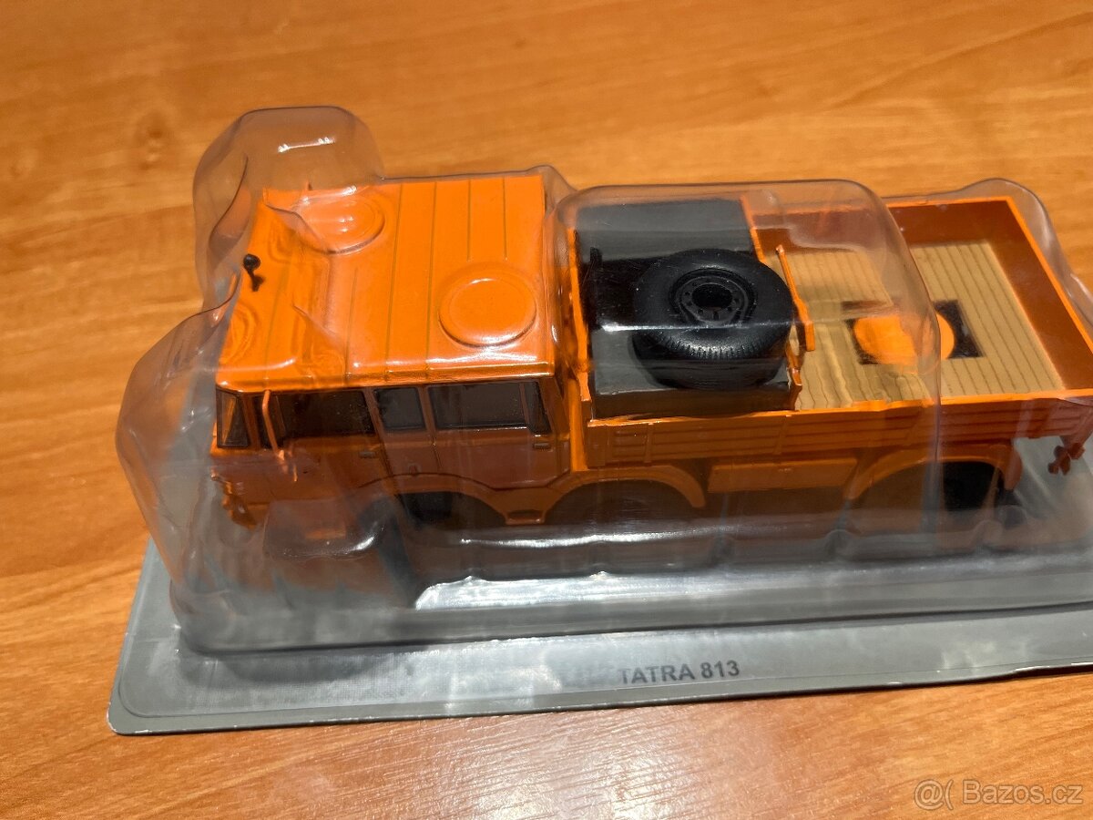 Tatra 813
