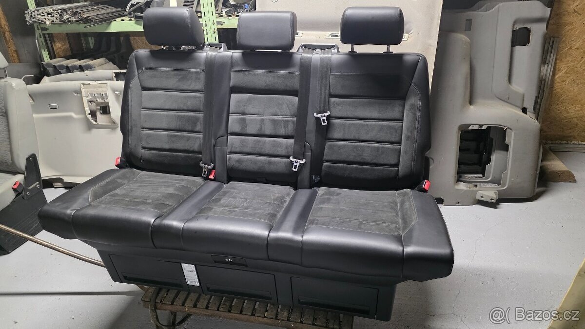 VW T6 Multivan Highline - rozkládací trojsedačka