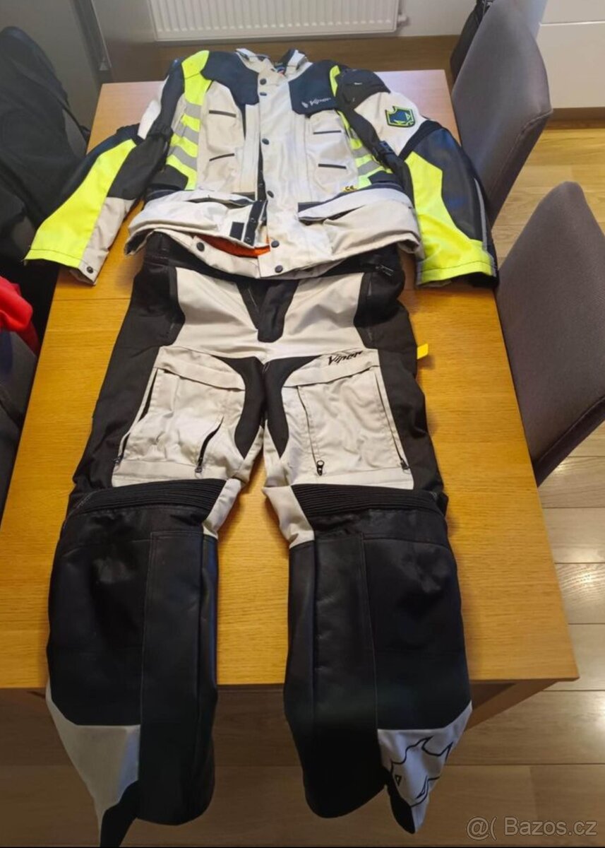 Do 29.5. jen 3000,-- Komplet na cestovní enduro L/XL dámský