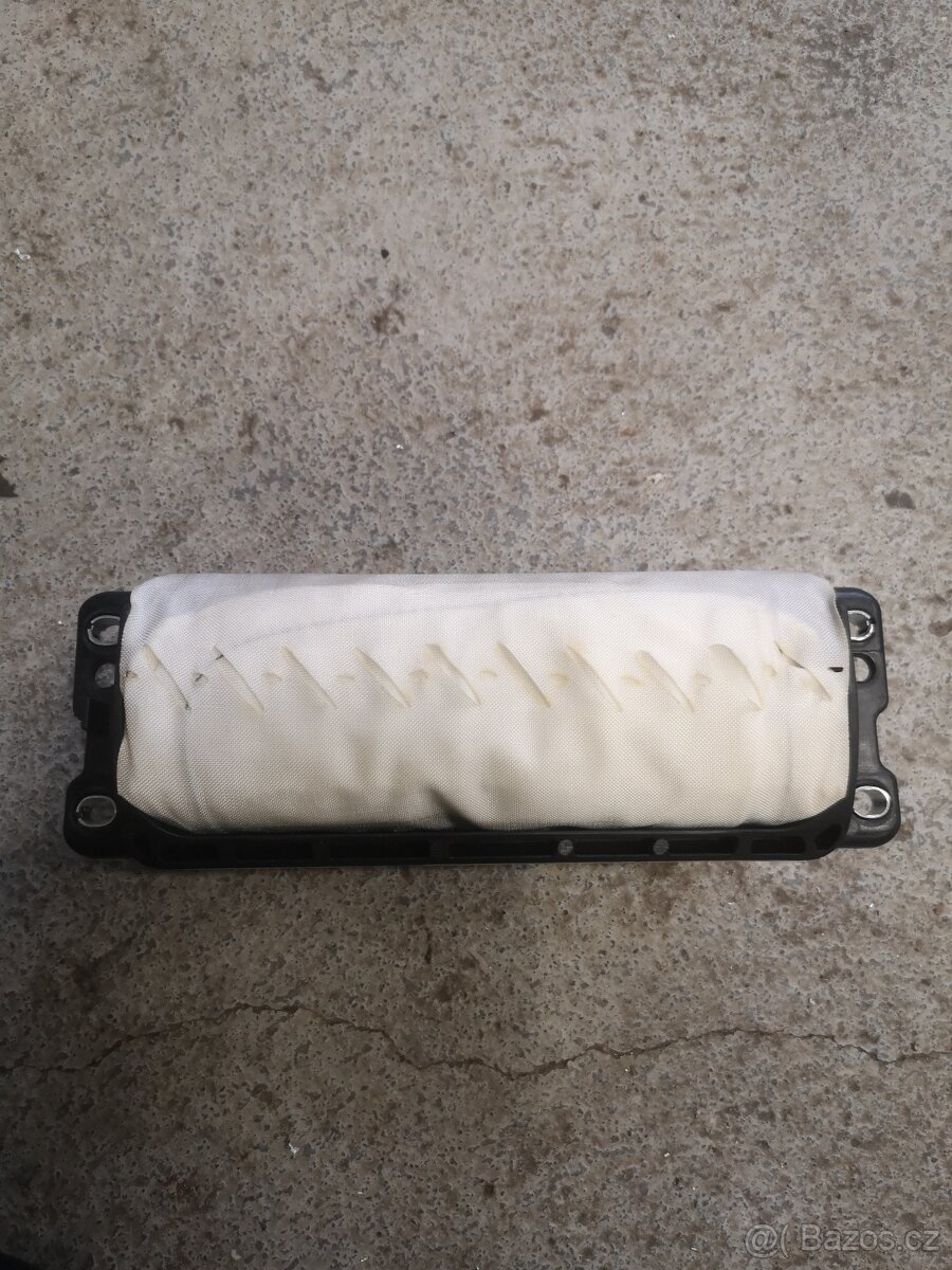 Prodám Airbag spolujezdce na vw passat b6