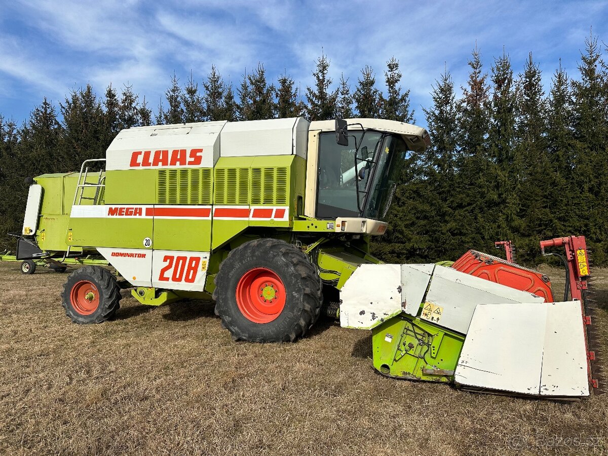 Claas Mega 208