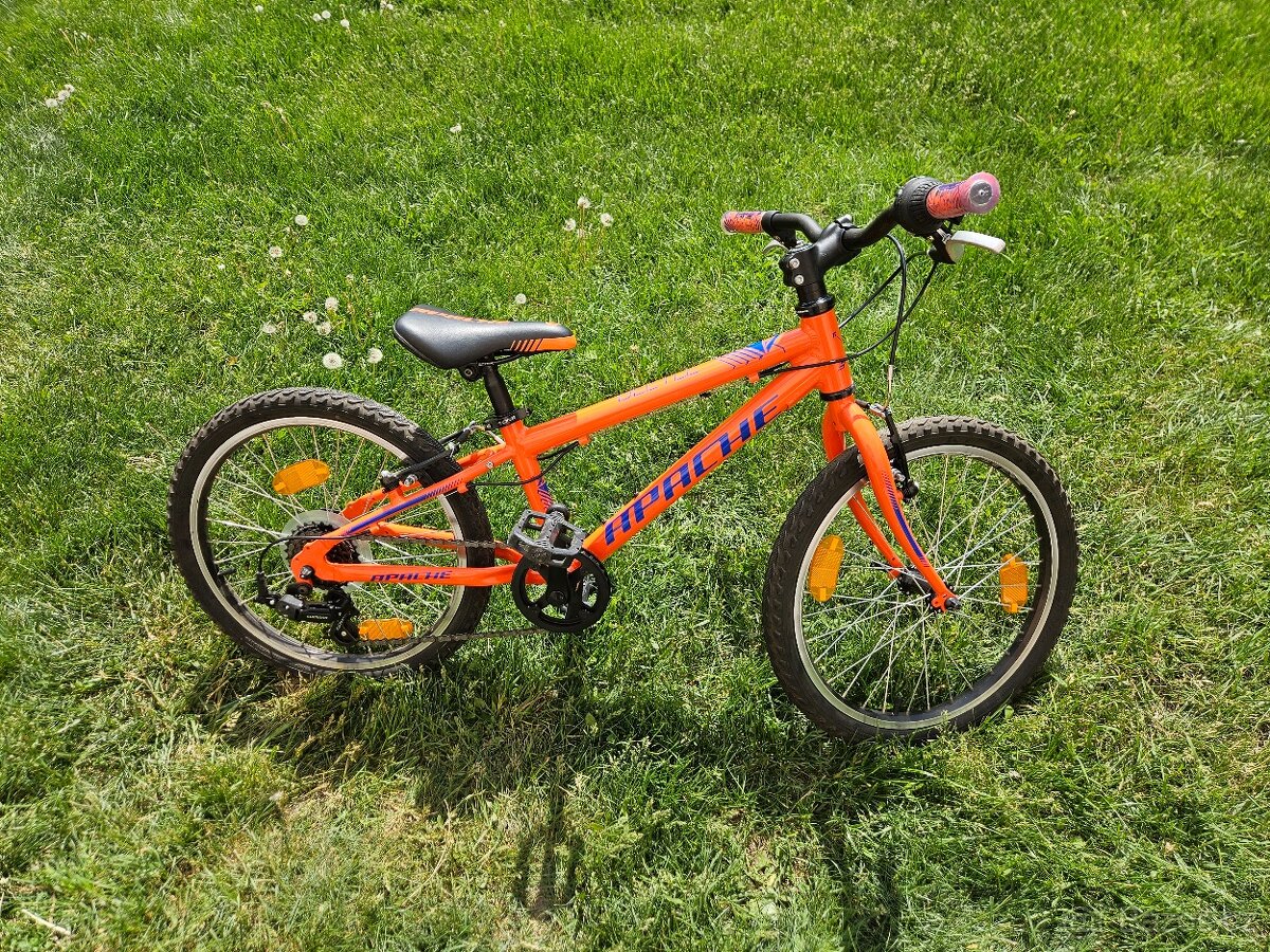 Apache Beetle 20"