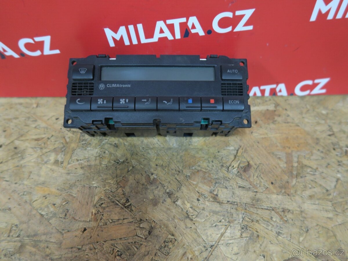 Panel klimatizace Volkswagen Passat B5
