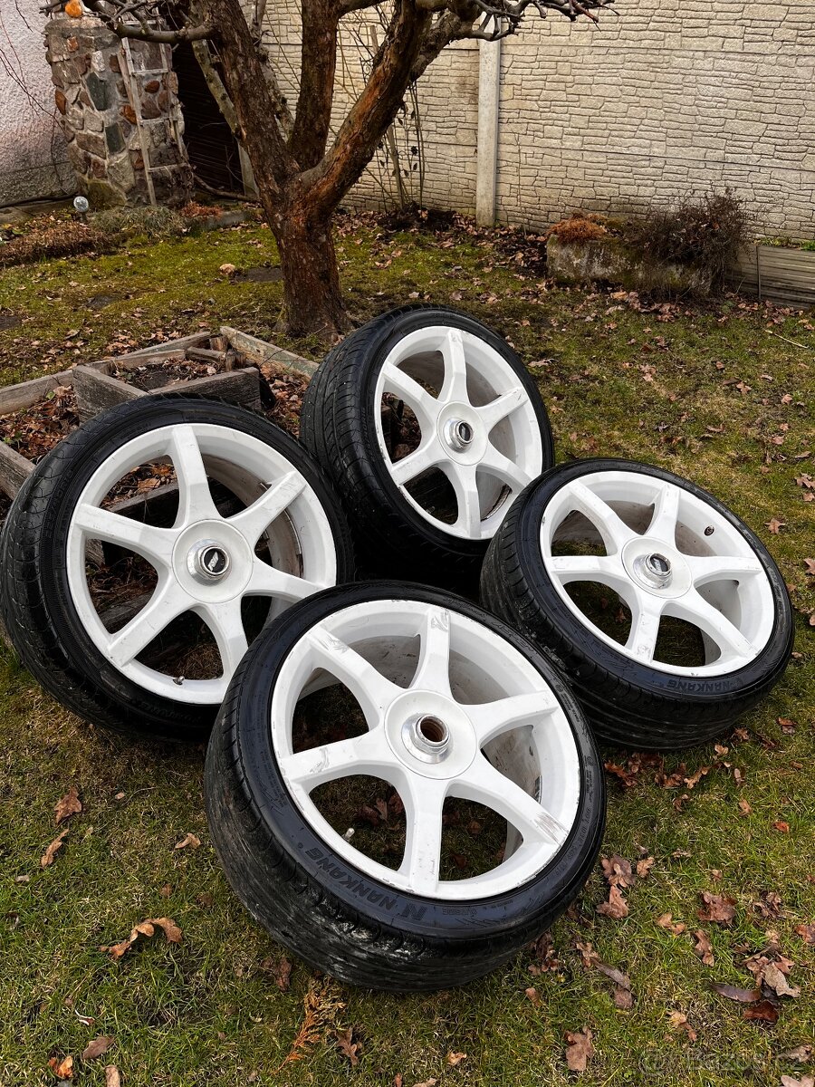 TSW alu kola r18 225/40 5x112