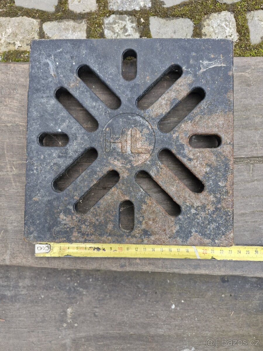 HL litinový rošt 22,6x22,6 cm