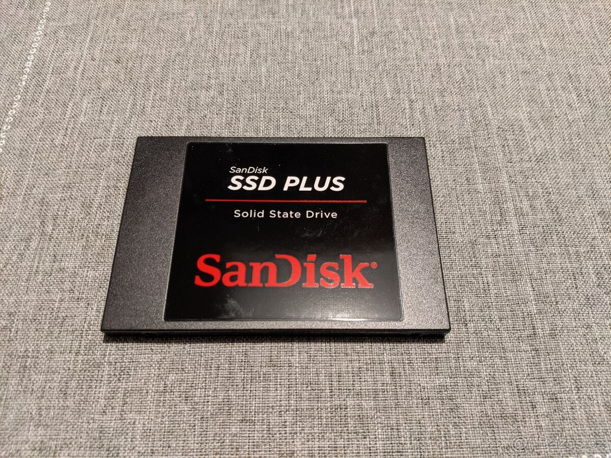 SanDisk SSD PLUS 1TB