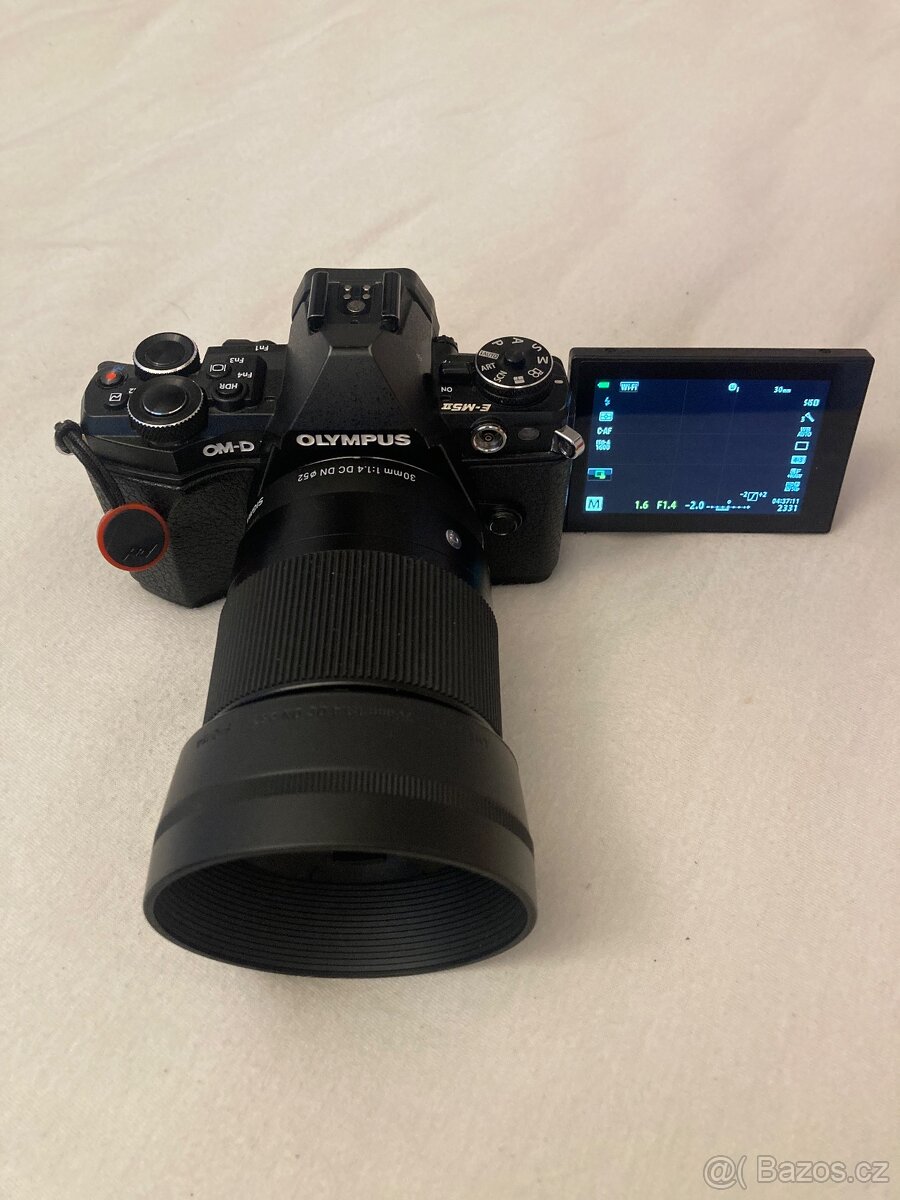 Olympus OM-D EM5 II