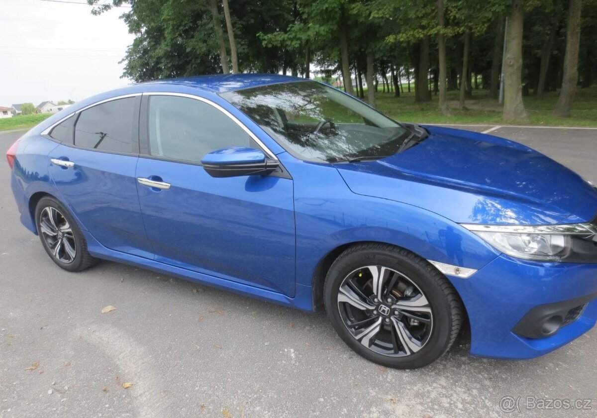 Honda Civic 1.5 T Elegance CVT