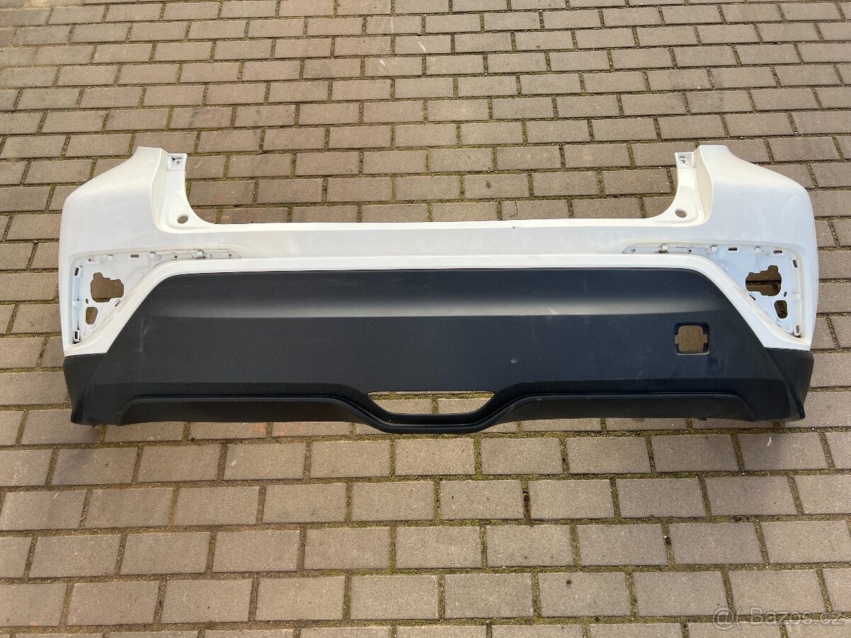 Zadní nárazník Toyota CH-R