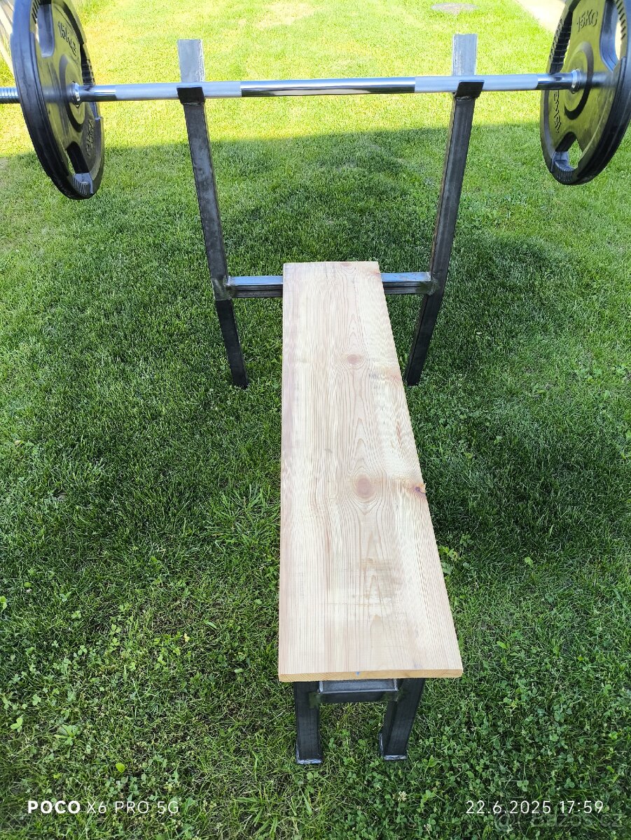 Bench press lavice