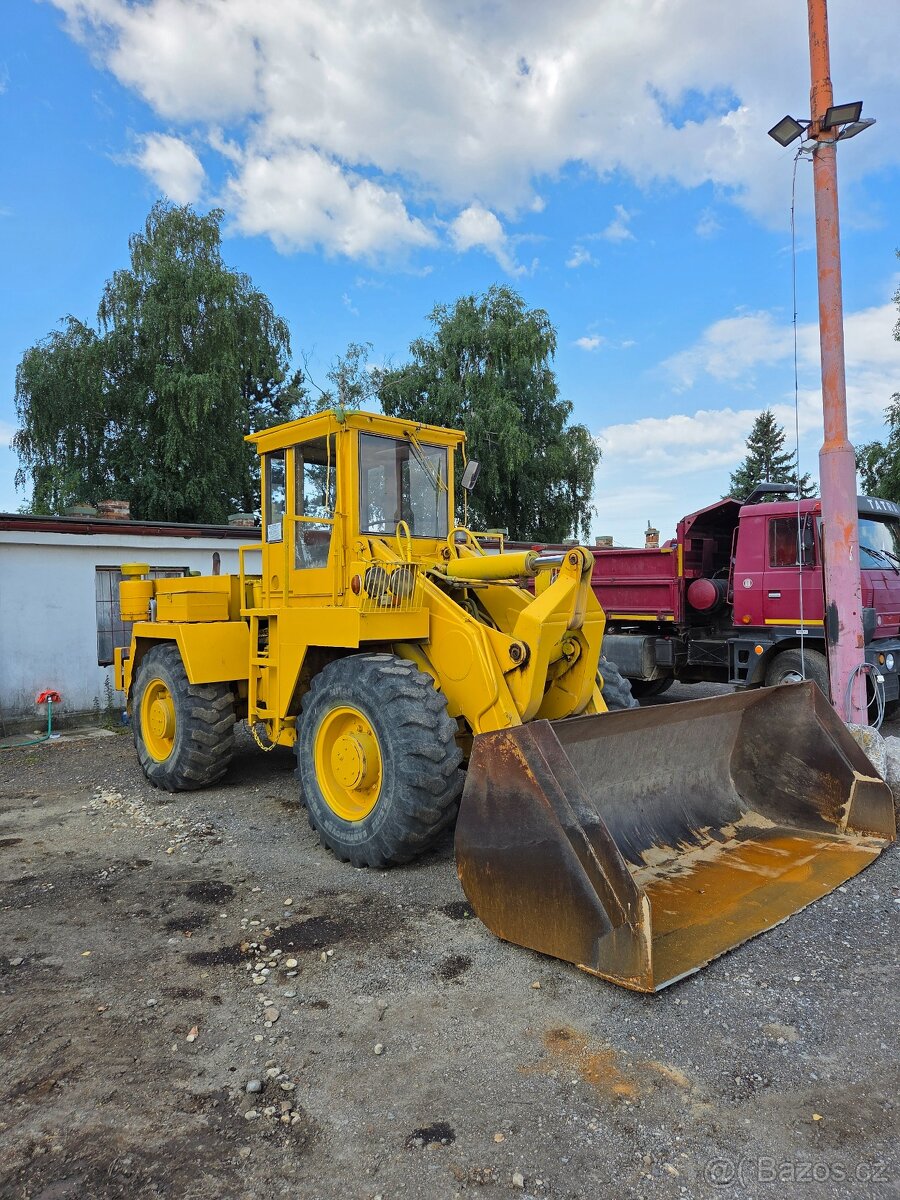 UNK 320