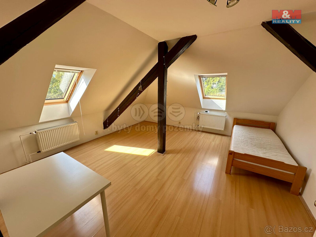 Pronájem bytu 4+1, 110 m², Olomouc, ul. Schweitzerova