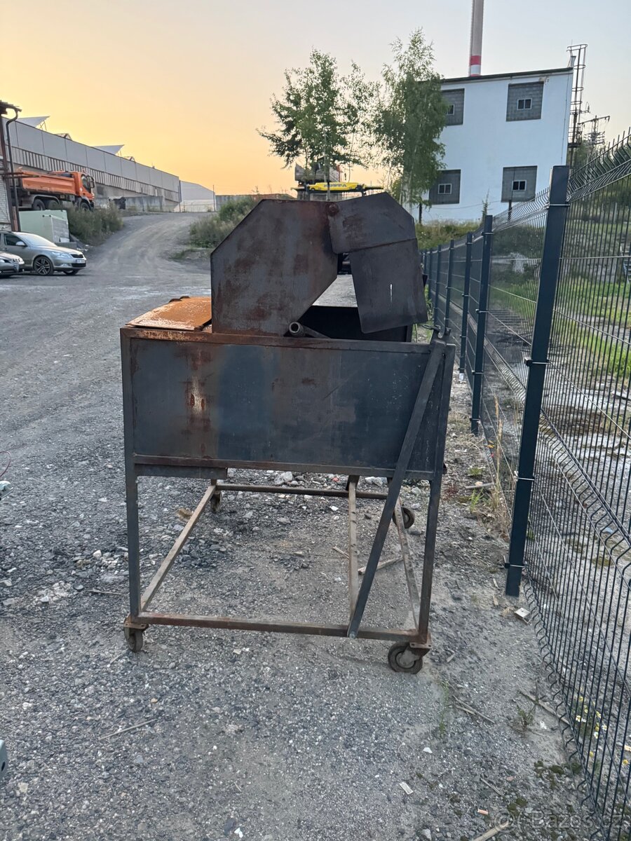 Velký profi grill s motorem 🔥
