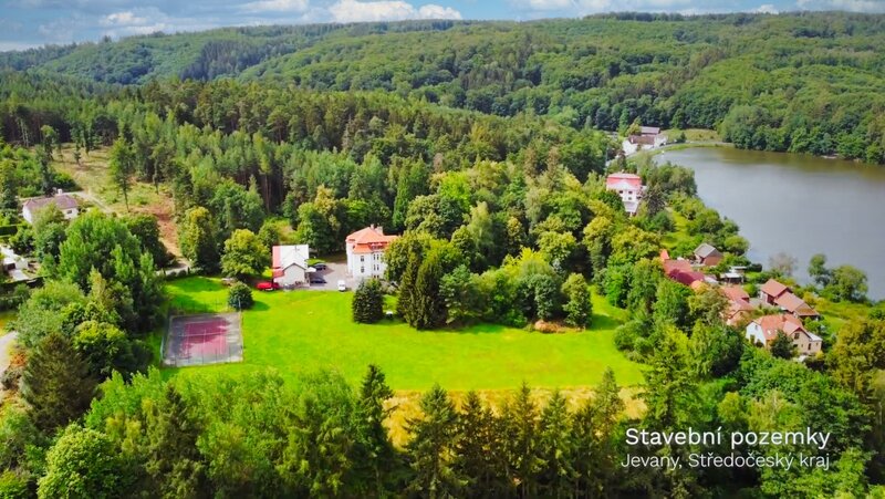 Stavební pozemek 2603 m2, Jevany