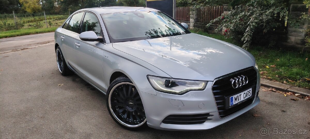 A6 SEDAN 2.0 TFSI HYBRID 360 KAMERA KŮŽE BOSE ALU R20