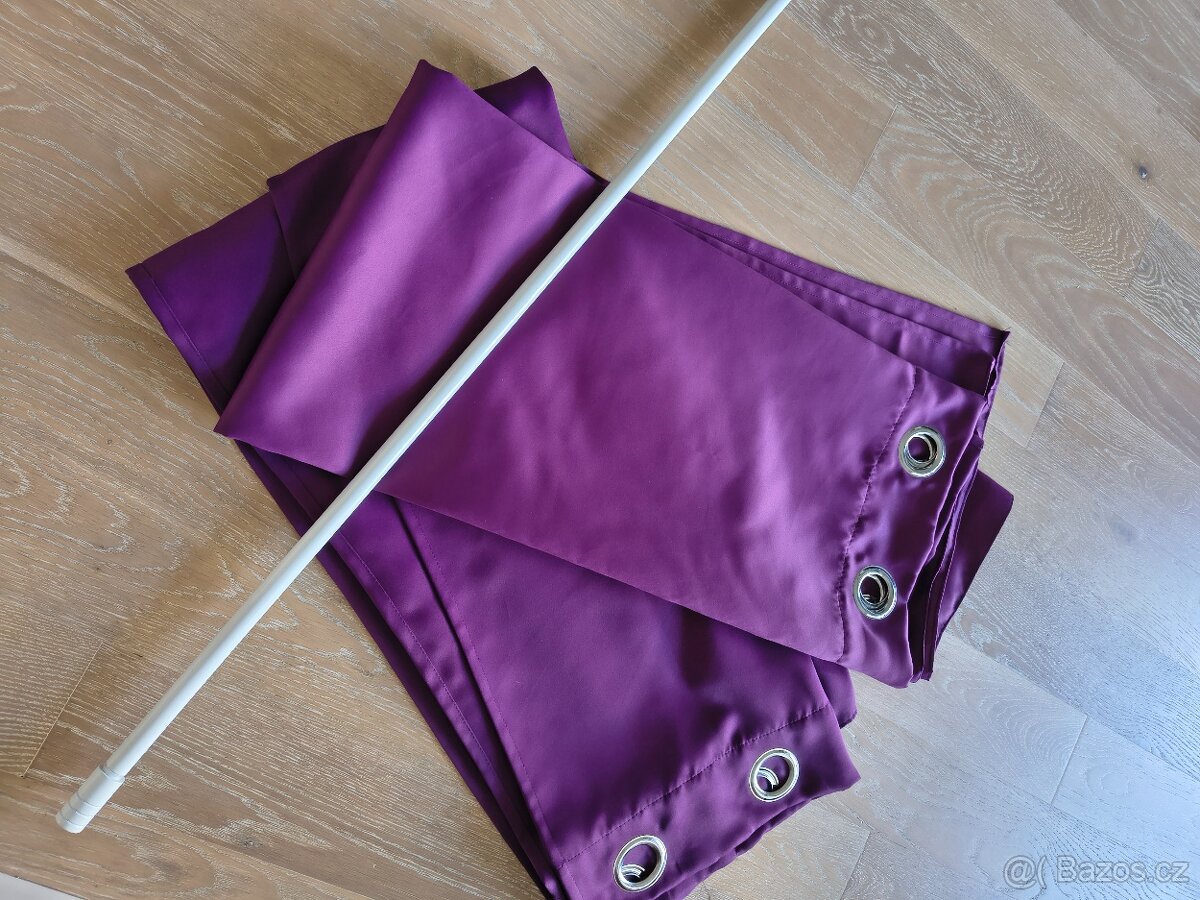 Teleskopická garnýž a zatemňovací závěsy