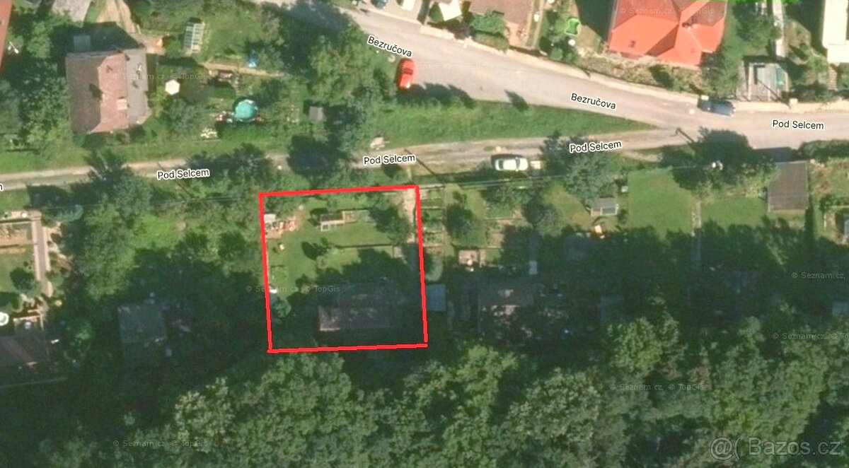 Stavební pozemek 558m2 - Řevnice