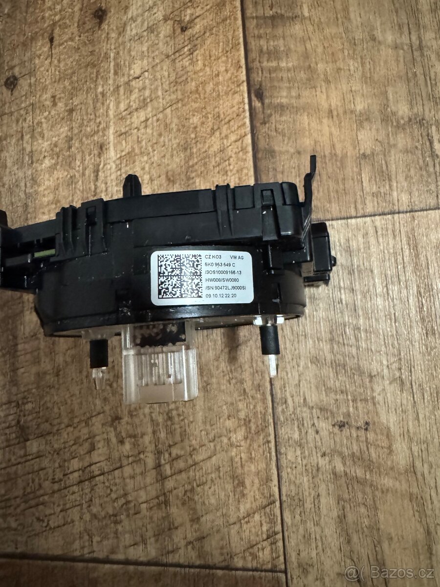 Podvolantový kroužek 5K0953549C