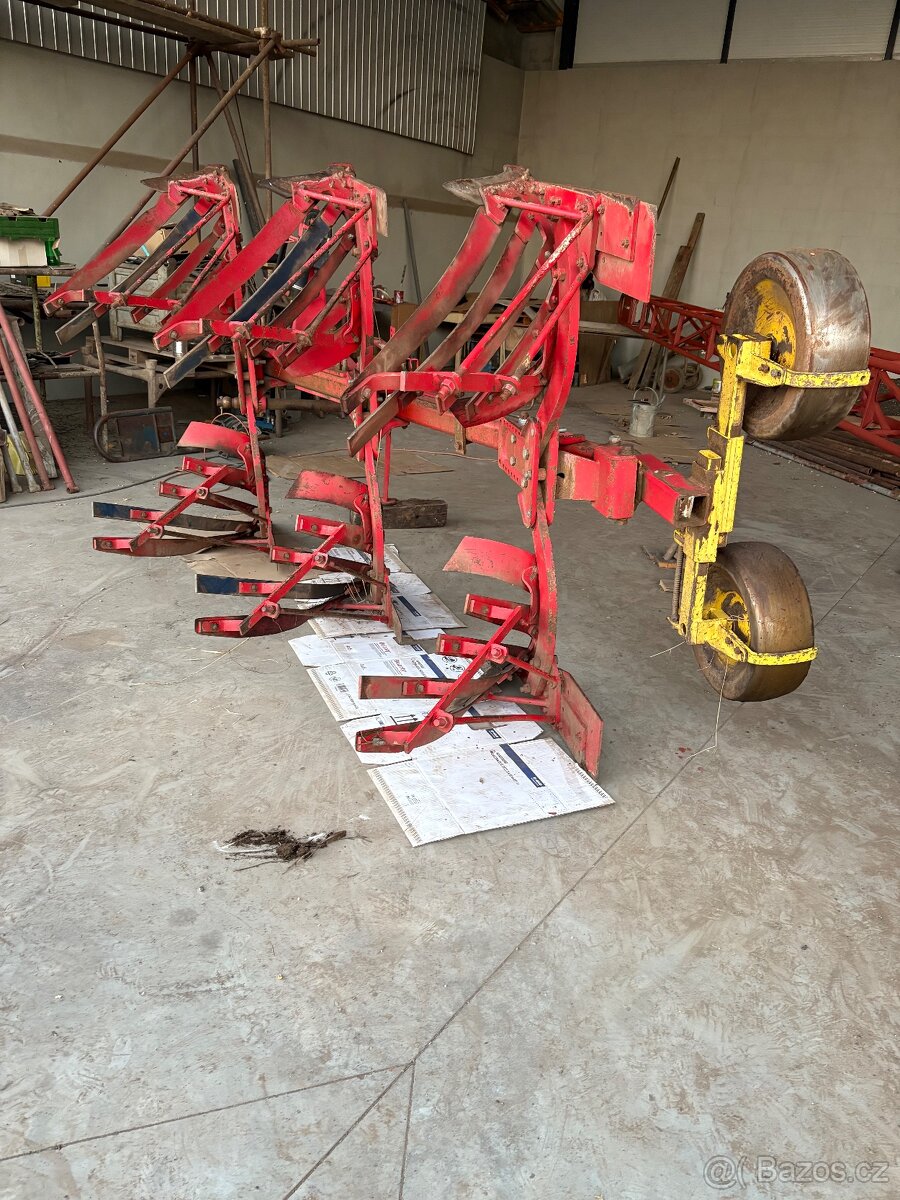 Pluh otočný Pötinger Servo