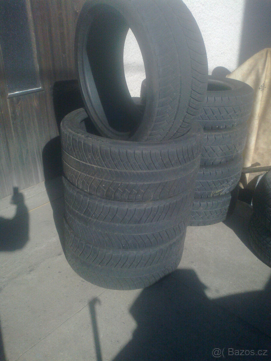 PRODAM ZIMNI 235/45/18,,SADA,,,215/60/16,SADA,