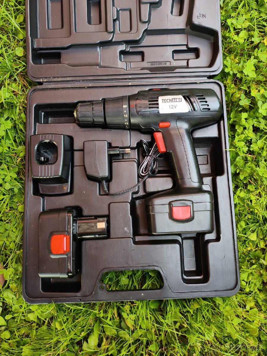 Aku vrtačka Techline ABS-12/T