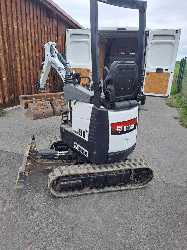 Minibagr Bobcat E10, 3x lžíce