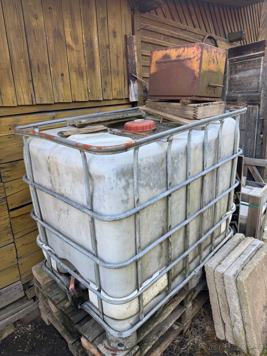 Nádrž na vodu 500 l