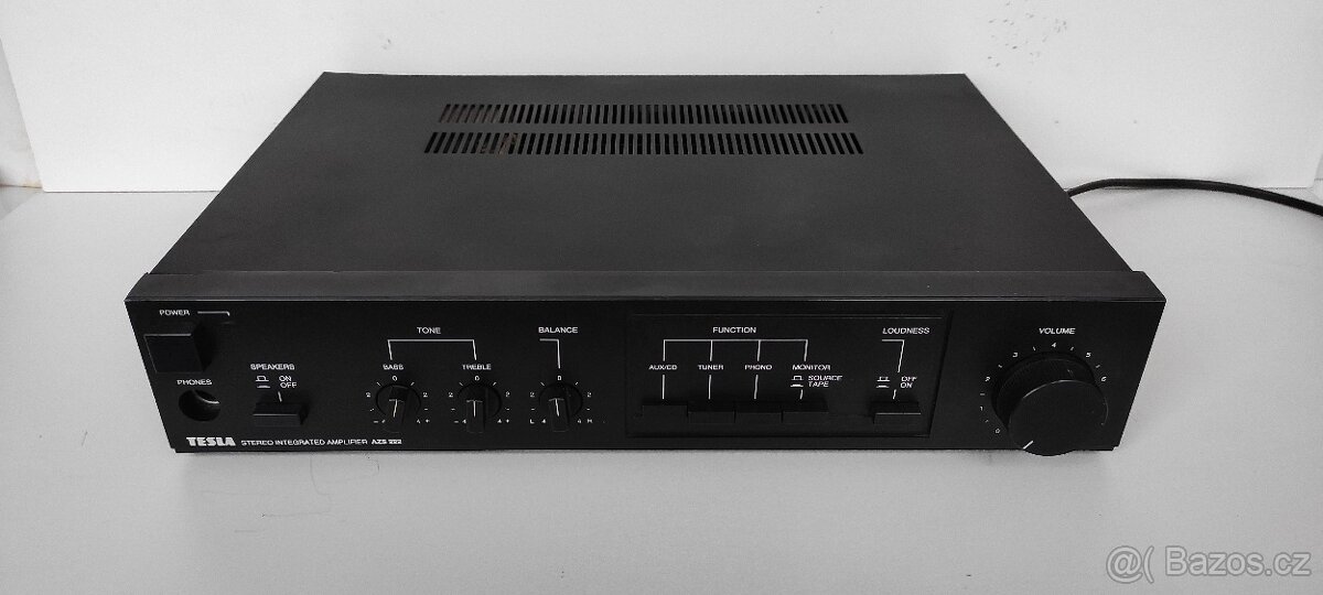 Zesilovač Tesla AZS222 po renovaci