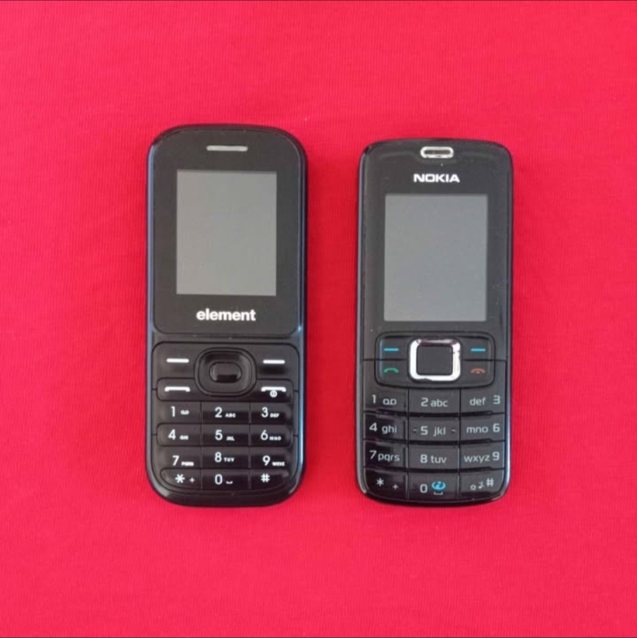 MOBILNÍ TELEFON PRO SENIORY