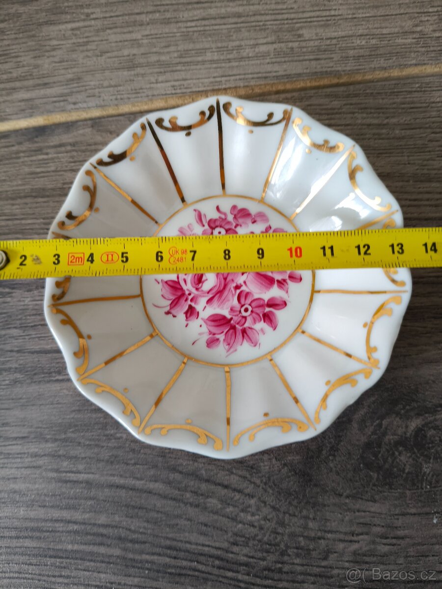 Mísečka na ořechy