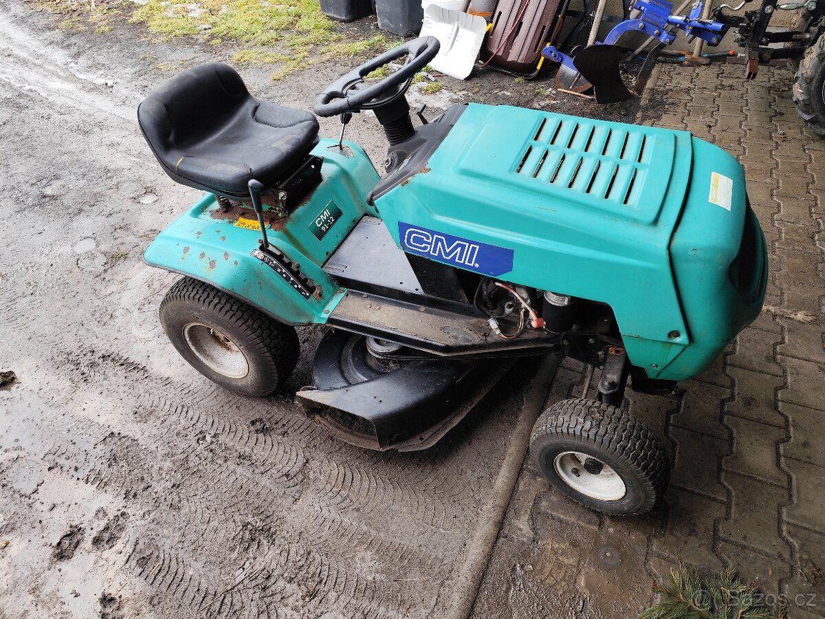 Zahradní traktor CMI