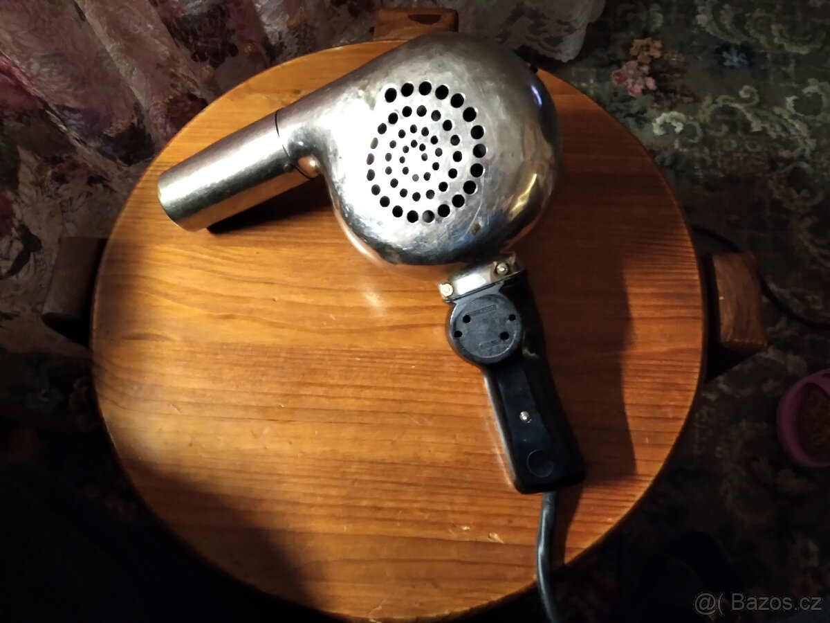 Prodám starý Retro fén