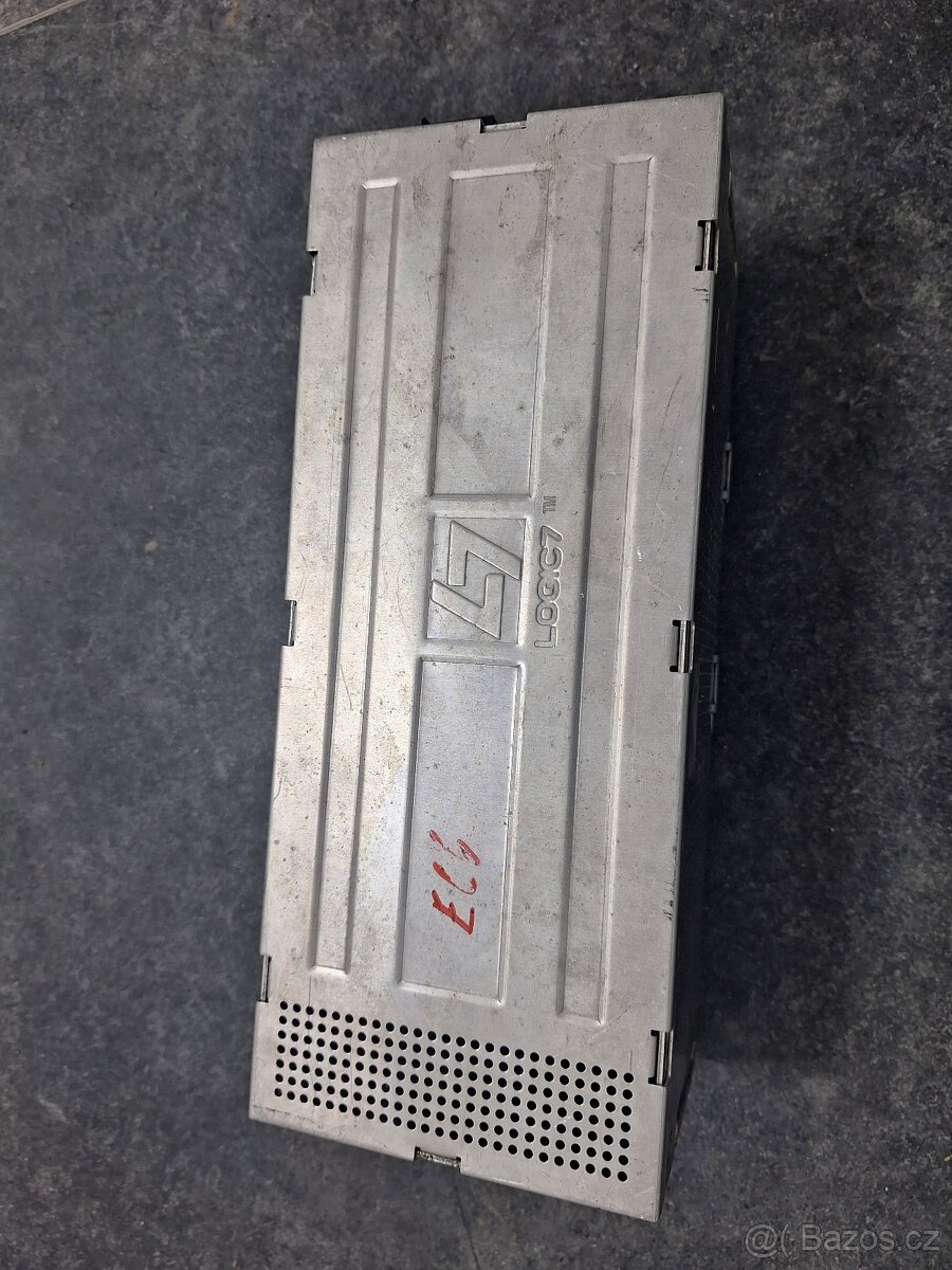 Bmw e65 logic 7 zesilovač