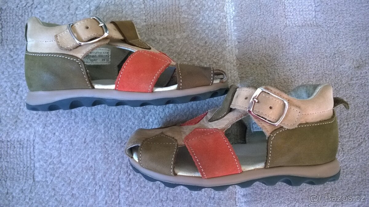 Kožené sandály vel. 25