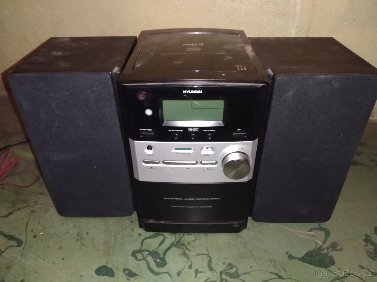 Mikrosystém Hyundai MS 120 DSU3 MP3, USB, čtečka