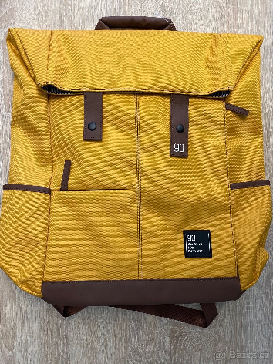 Elegantní batoh pro Macbook Pro 13" a 16" - Žlutá