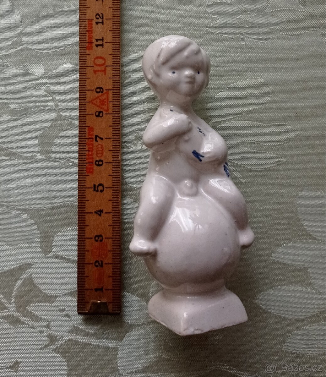 Porcelánová soška František