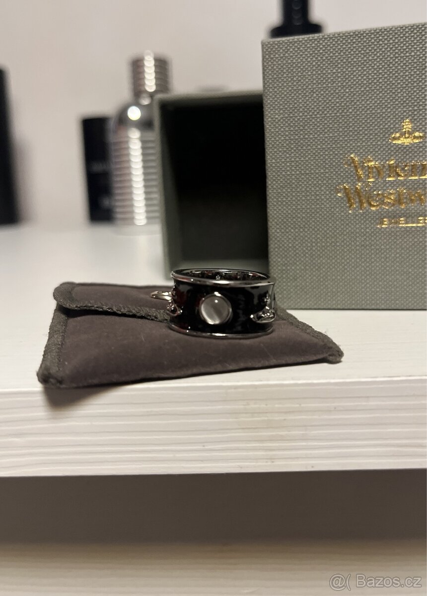 Prsten Vivien WestWood