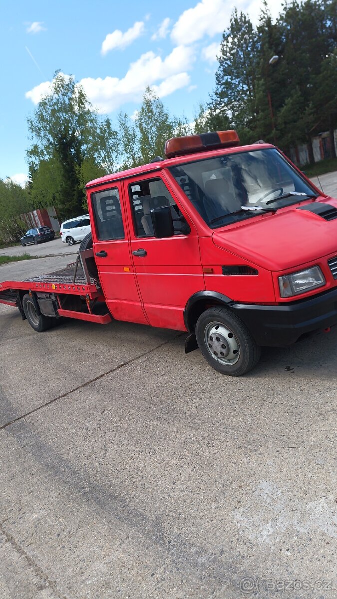 Iveco daily 49,10 odtahovka