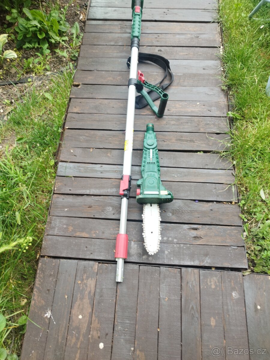 Teleskopická Aku řetězová pila