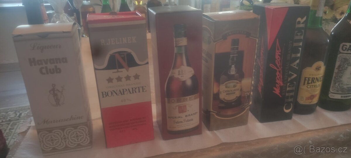 Alkohol - NEJEN z československé republiky - mám toho více