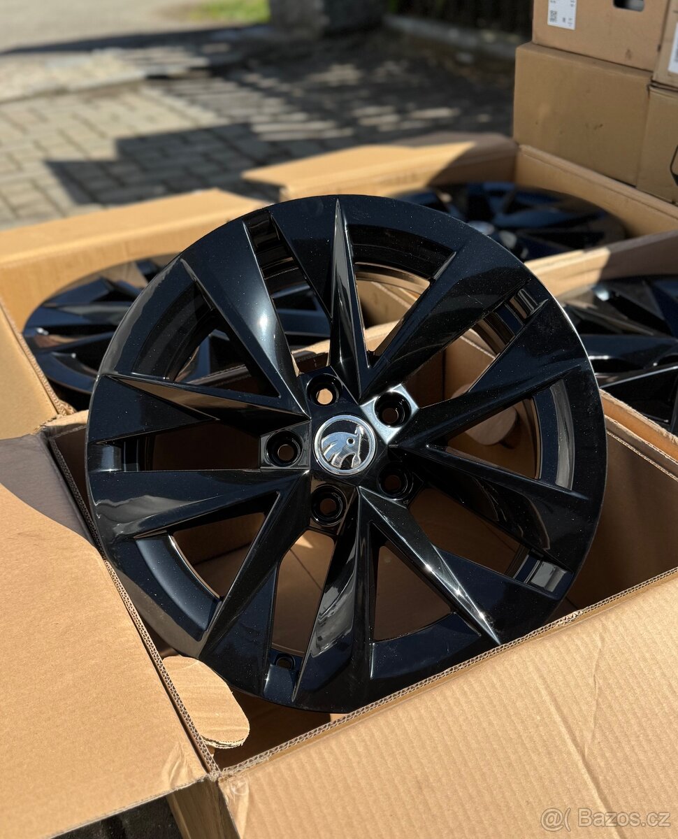 ORIGINÁL Alu Škoda ROTARE R17, 5x112 - TOP STAV