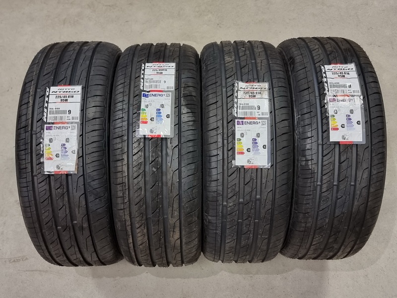4ks japonských letních pneu NITTO NT860 225/45 R18 95W