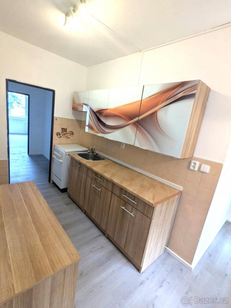 Pronájem bytu 3+1, Jizerská 2920/33, Ústí nad Labem