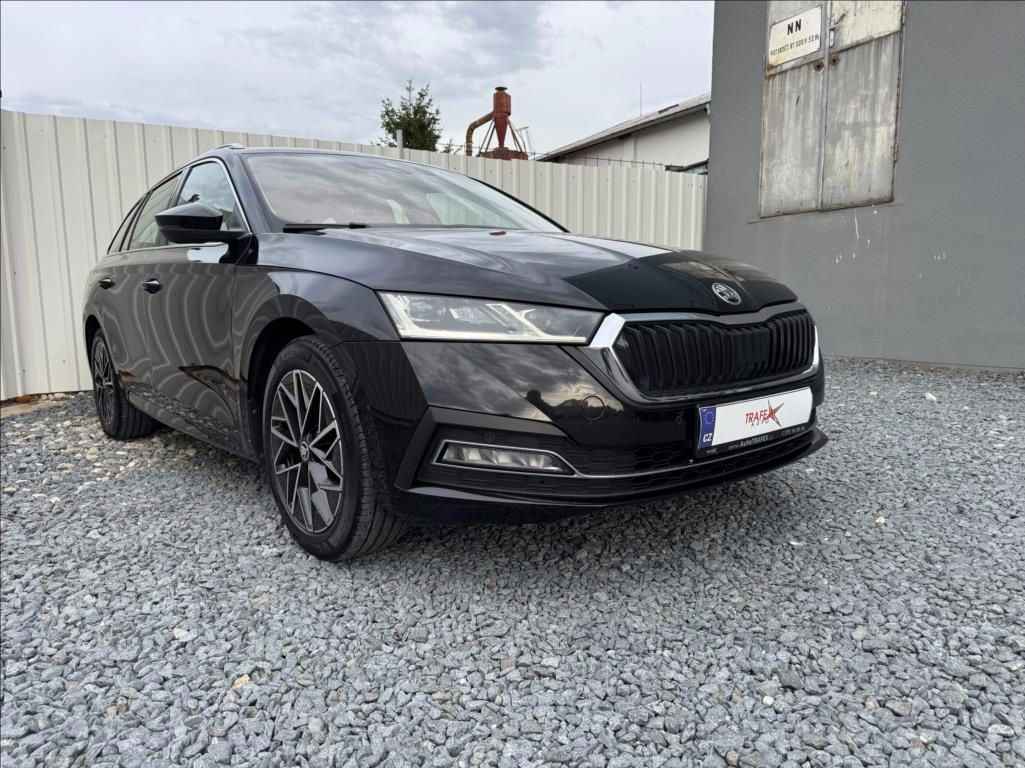 Škoda Octavia 1,5 TSi 110kw Style Matrix DPH