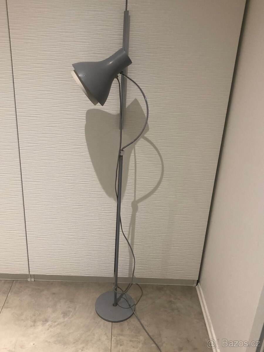 Stojací lampa Josef Hůrka